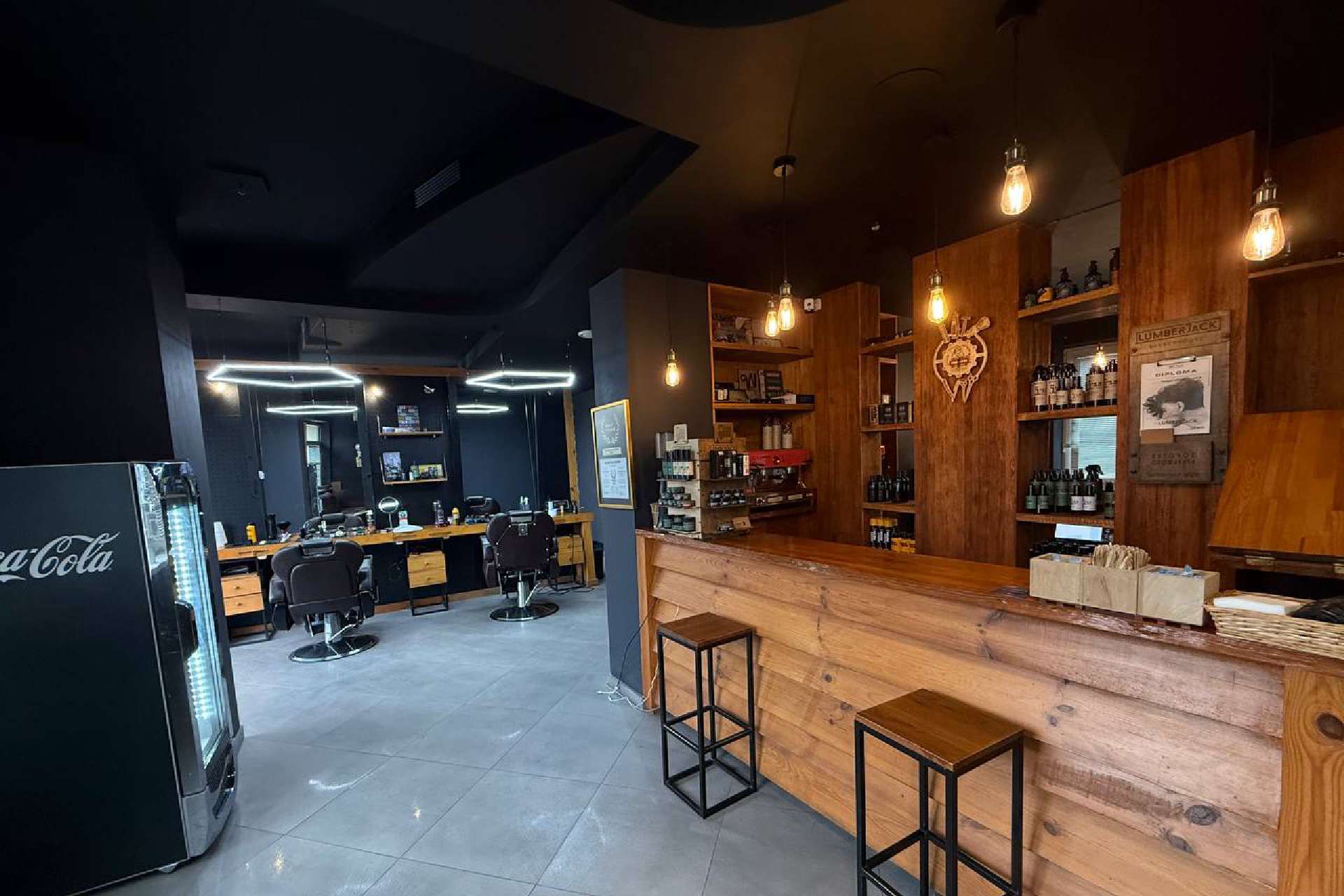 Lumberjack Осокорки Брутально, стильно, по-чесному.