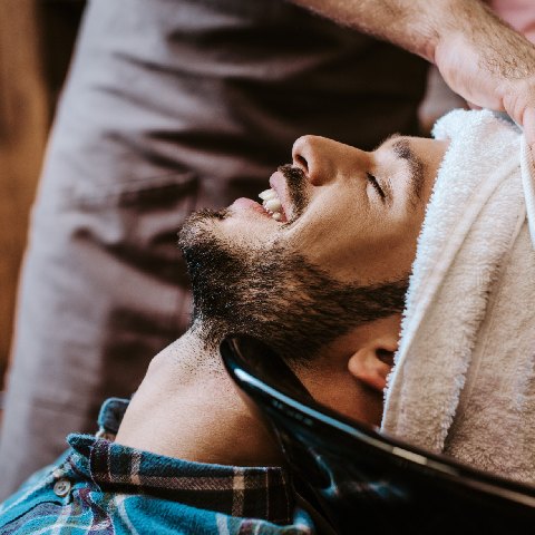 Догляд за головою