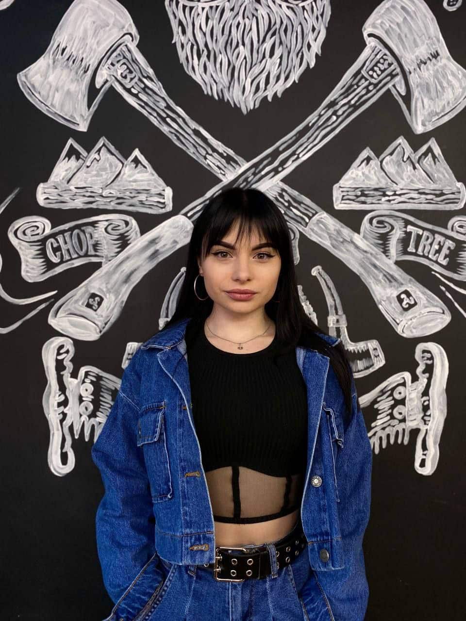 Леді-Барбер<span>                                   Ілона Чекирлан</span>